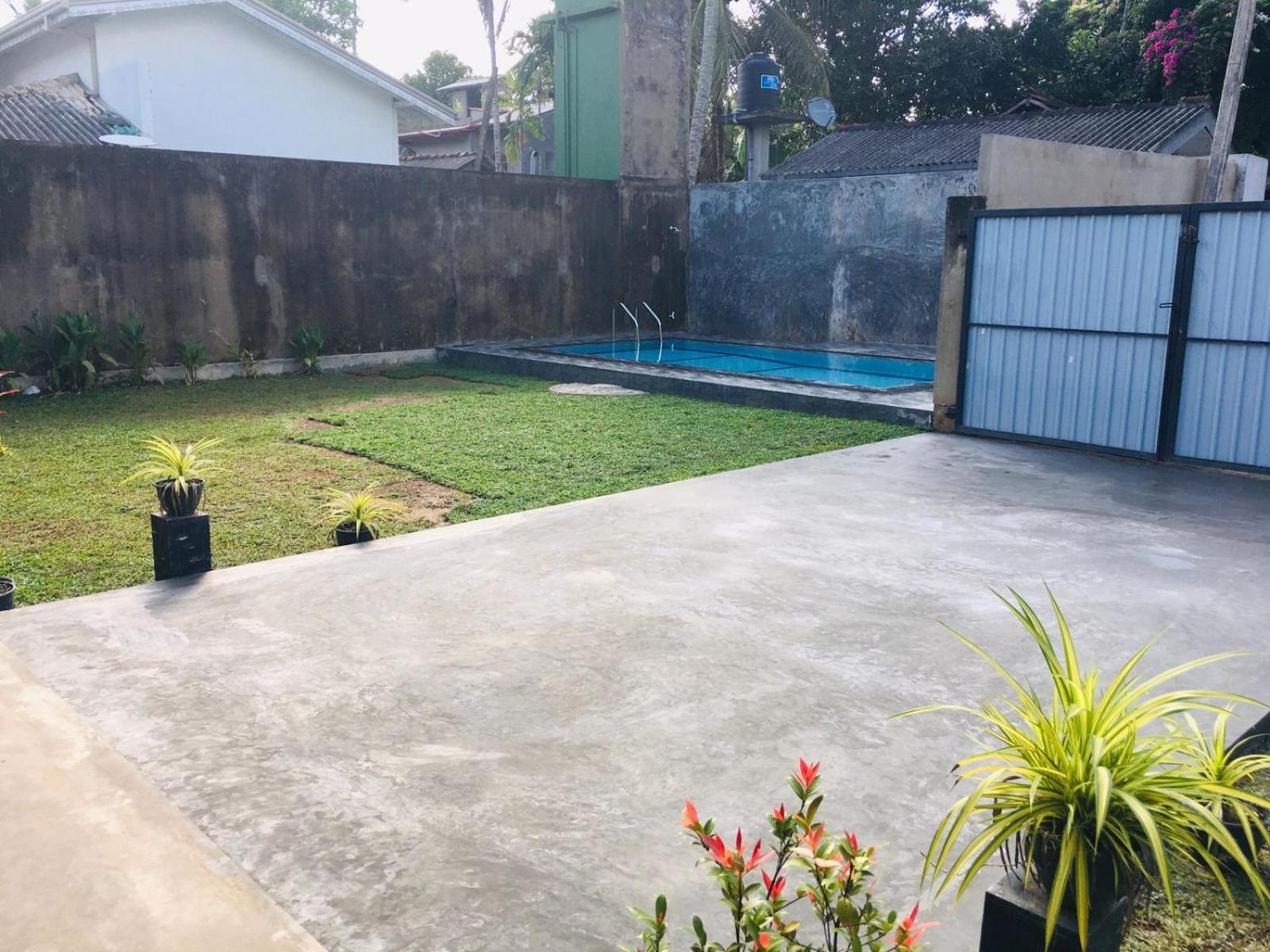 Villa Conch By Om Hikkaduwa Exterior photo